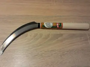 Japoniško stiliaus pjautuvas žolynams pjauti